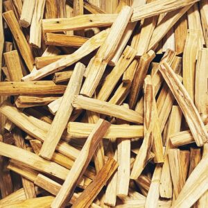 پالو سانتو Palo Santo